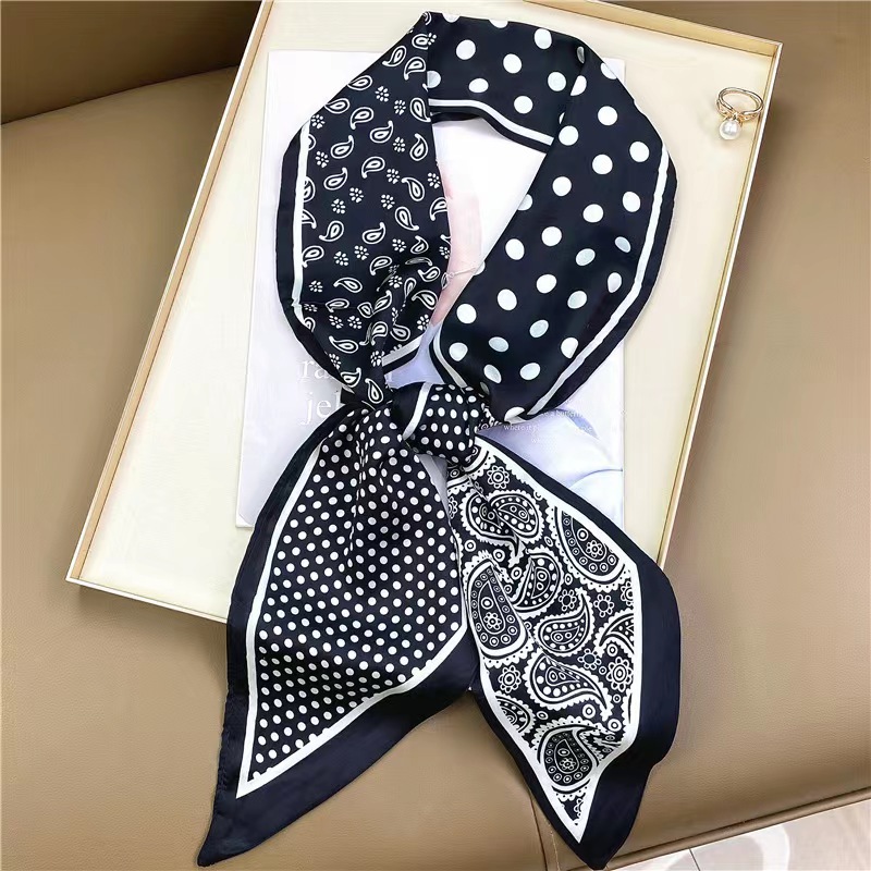 Luxe Zebra Print Zijden Vierka - Silk Tie Striped recensie en prijs